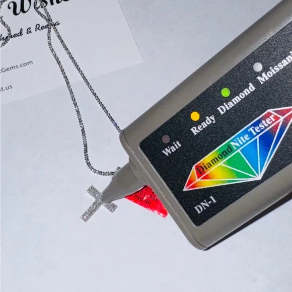 Real Diamond Cross Pendant, Faith Gift for her, Affordable Christmas present, - Picture 4 of 6